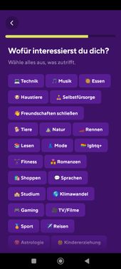 Die Kurse von Drops sind teilweise personalisiert. So wählst du zu Beginn deine Interessensgebiete aus. Nach einer kurzen Einarbeitung erhältst du dann bevorzugt Übungen aus diesen Bereichen, sodass du verstärkt nach deinen Interessen üben kannst.