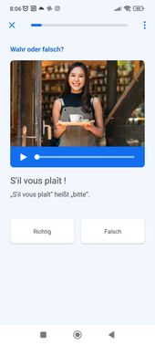 Die Übungen von Busuu werden von einem kurzen Audio oder sogar einem Video begleitet. Das erhöht die Immersion.